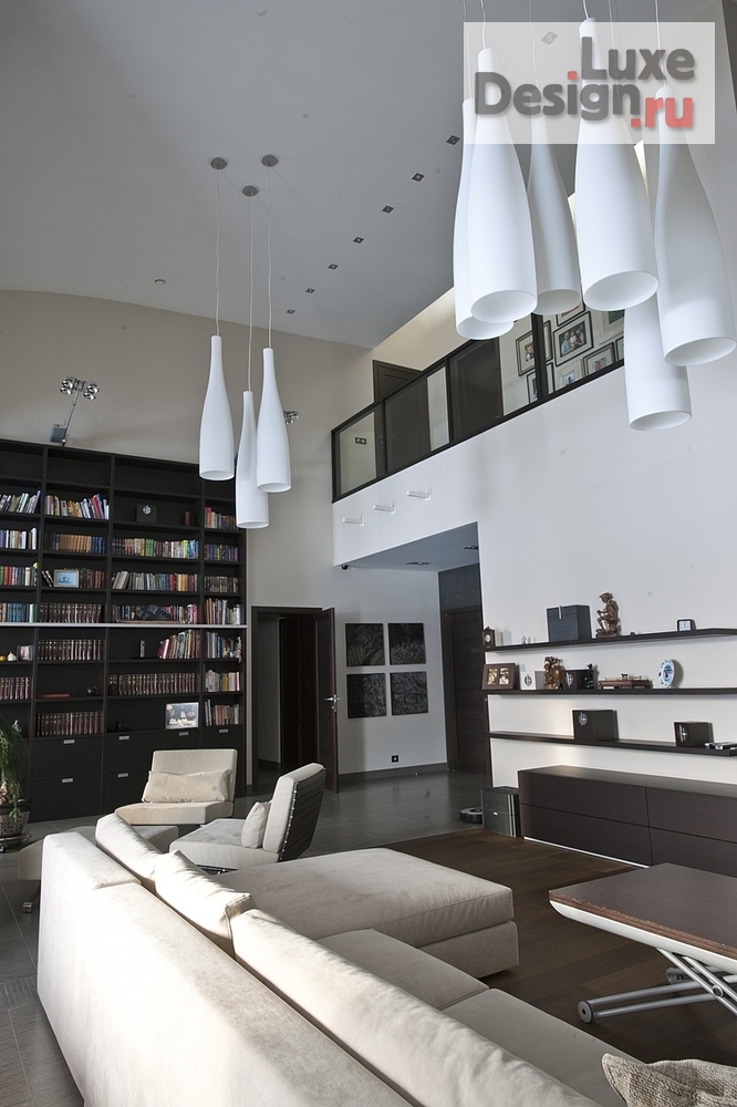 Дизайн интерьера загородного дома "ЛЕГКОЕ ДЫХАНИЕ" (фото 2)